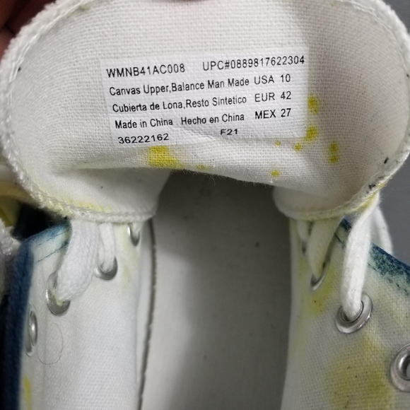 No BOUNDARIES men's shoes size 10 - Picture 9 of 10